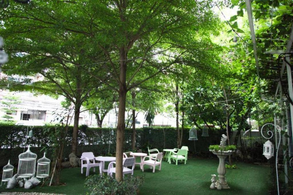 Hotel Baan Hmon-Oon Chiang Mai Exterior foto